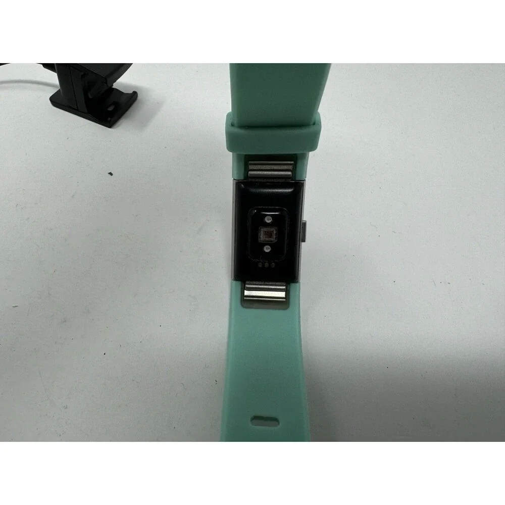 Fitbit Charge 2 Fitness with 2 wrist bands & charger (Read)